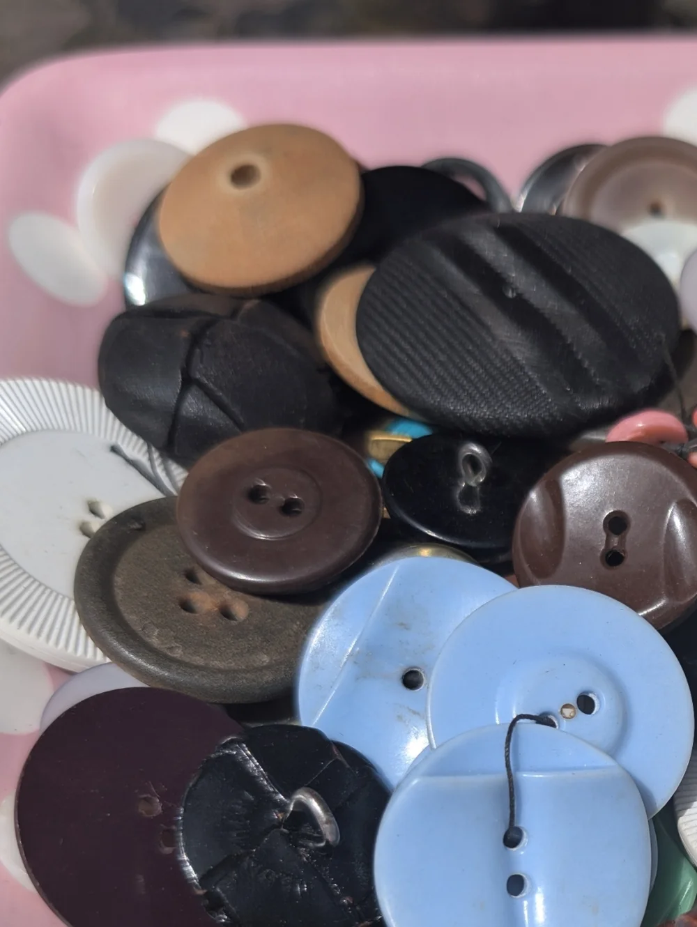 Vintage Assorted Buttons - Lot Of Old Buttons Sewing Collecting Craft - Picture 9 of 12